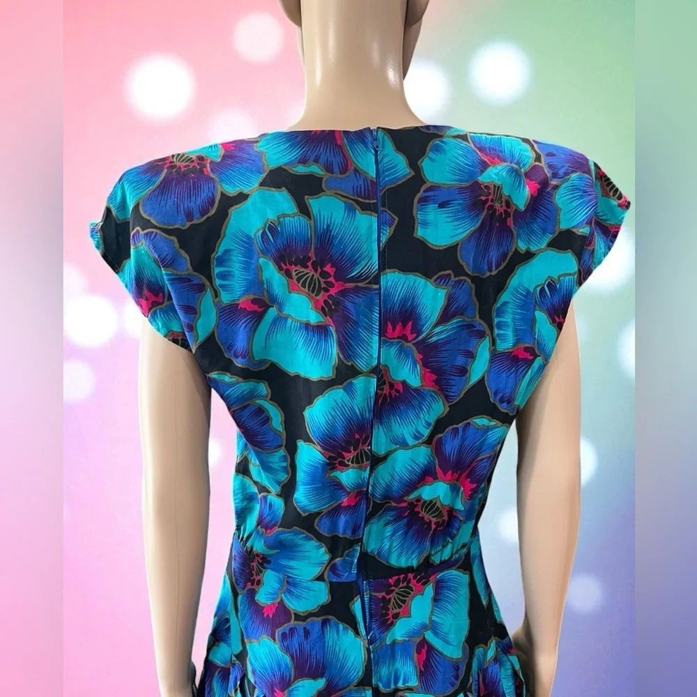 Beau Monde blue floral peplum bold watercolor vintage 80’s dress 12